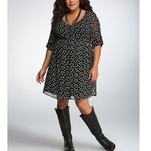 Torrid Diamond Print Chiffon Shirt Dress